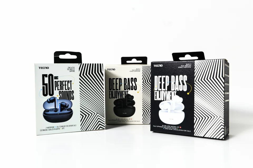 Tecno earbuds boxes