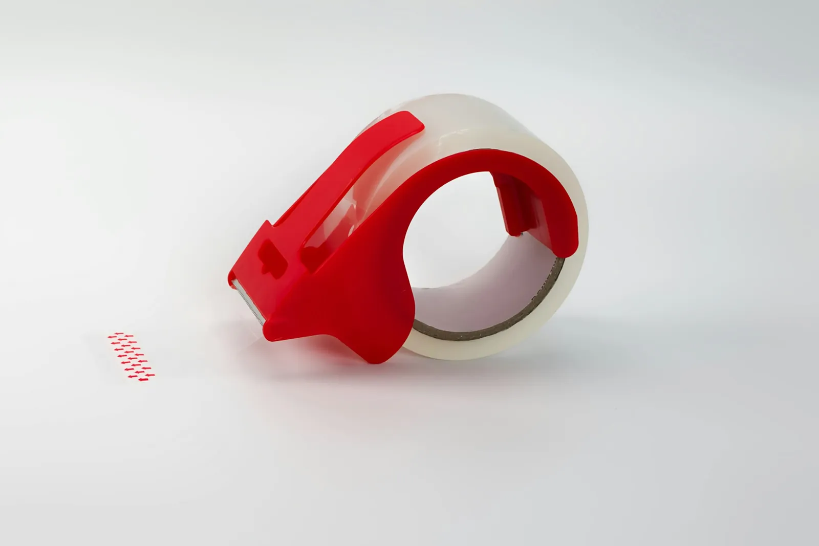 Sealing tape on a dispenser